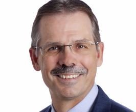 Glenn Hutchins - Professional null Speaker