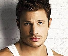 Nick Lachey - Professional null Speaker