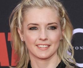 Katie Dippold - Professional null Speaker