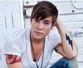 Dani Campbell - Professional null Speaker