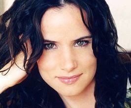 Juliette Lewis - Professional null Speaker