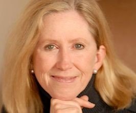 Dr. Moira Gunn - Professional null Speaker