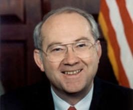 Phil Gramm - Professional null Speaker