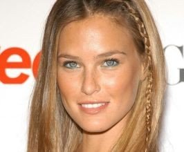 Bar Refaeli - Professional null Speaker
