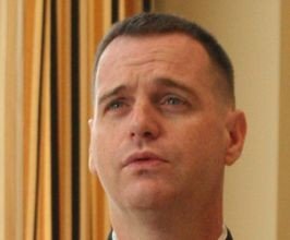 Kevin Bennear - Professional null Speaker