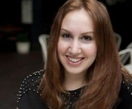 Doreen Bloch - Professional null Speaker