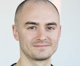 Ian Peikon - Professional null Speaker