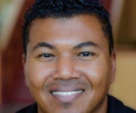 Dantley Davis - Professional null Speaker