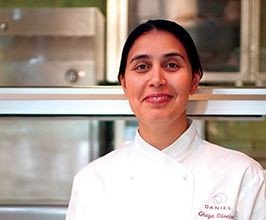 Ghaya Oliveira - Professional null Speaker