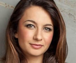 Yalda Hakim - Professional null Speaker