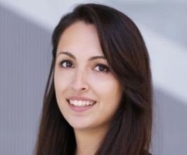 Newsha Ghaeli - Professional null Speaker