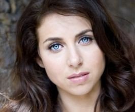 Florence Knight - Professional null Speaker