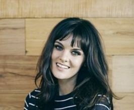 Frankie Shaw - Professional null Speaker