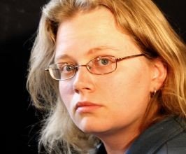 Mira Grant - Professional null Speaker