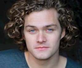 Finn Jones - Professional null Speaker