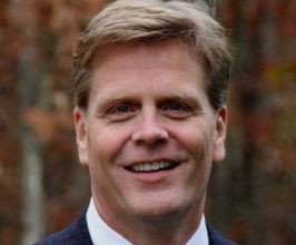 Emil Everett - Professional null Speaker