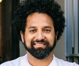 Ravi Kapur - Professional null Speaker
