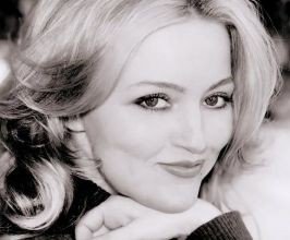 Tuesday Night - Professional null Speaker