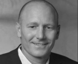 Jonathan Saacks - Professional null Speaker