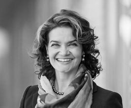 Claudia Nemat - Professional null Speaker