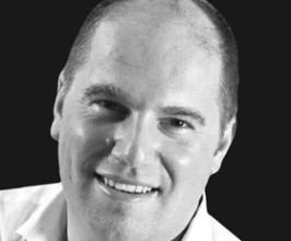 Simon Levene - Professional null Speaker