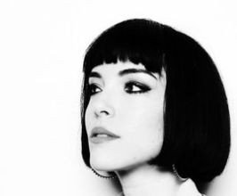 Elise LeGrow - Professional null Speaker