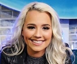 Gabby Barrett - Professional Speakers Booking