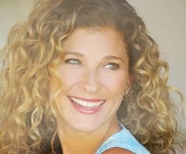 Lisa Druxman - Professional Speakers Booking