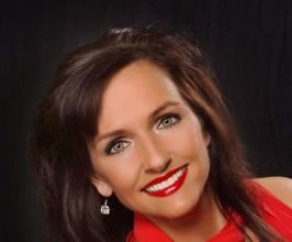 Rachel Tucker - Professional null Speaker