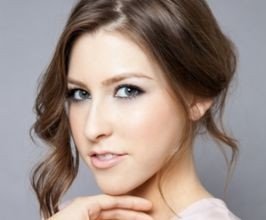 Eden Sher - Professional null Speaker