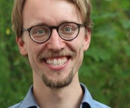 Julian Burschka - Professional null Speaker