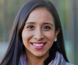 Vanessa Luna - Professional null Speaker