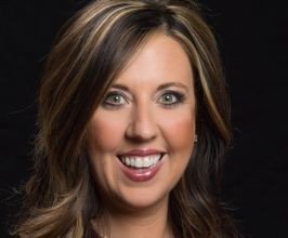 Willow Sweeney - Professional null Speaker