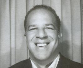 Kenner French - Professional null Speaker