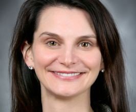 Jennifer Saenz - Professional null Speaker