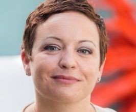 Sarah Knight - Professional null Speaker