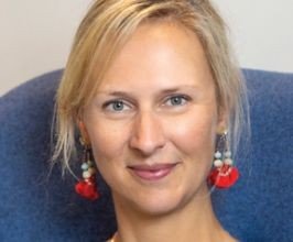 Isabel Garvey - Professional null Speaker