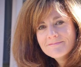 Cris Tovani - Professional null Speaker