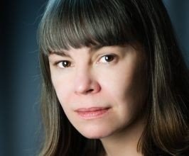 Cait Davis - Professional null Speaker