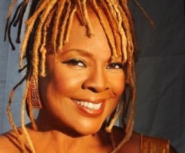 Thelma Houston - Professional null Speaker