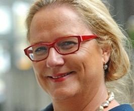 Katja Iversen - Professional null Speaker