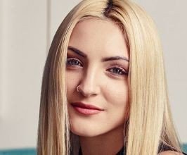 Julia Michaels - Professional null Speaker