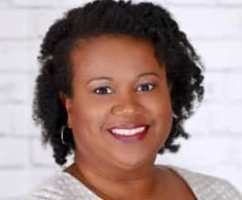 Ebony Vaz - Professional null Speaker