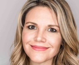 Reesa Lake - Professional null Speaker