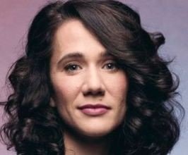 Lucy Marcil - Professional null Speaker