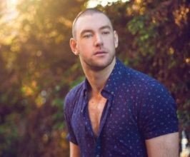 Lee Jones - Professional null Speaker