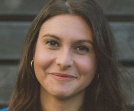 Arianna Simpson - Professional null Speaker