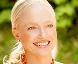 Lulu Powers - Professional null Speaker