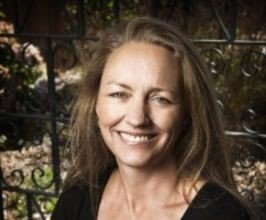 Jan Ellison - Professional null Speaker