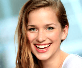 Elizabeth Lail - Professional null Speaker